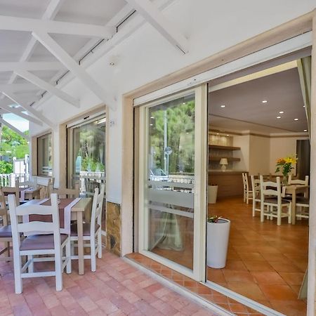 Il Pineto Paestum Food & Rooms Экстерьер фото