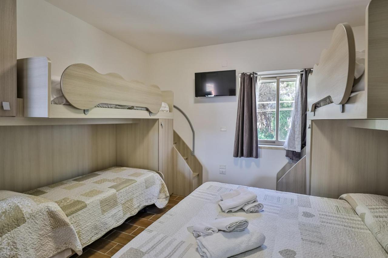 Il Pineto Paestum Food & Rooms Экстерьер фото
