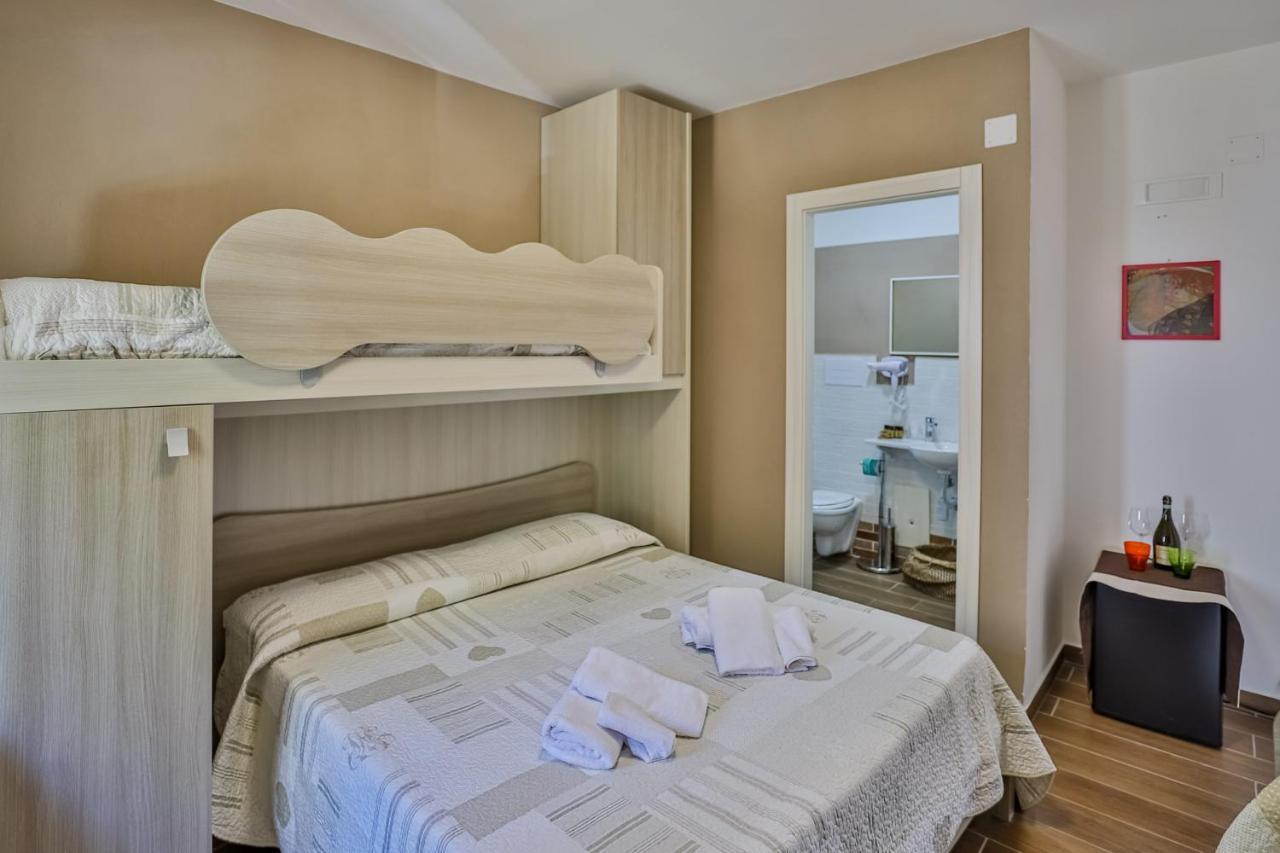 Il Pineto Paestum Food & Rooms Экстерьер фото